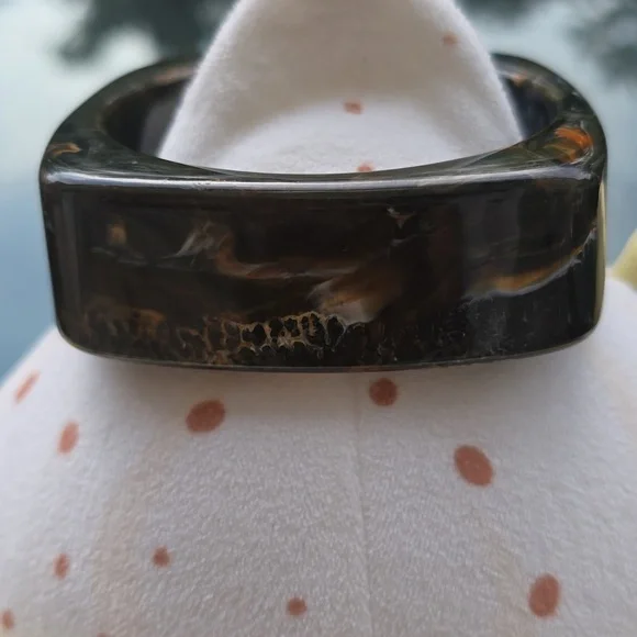 Charming Yellow and Black Women's Necklace Set - Picture 4 of 8